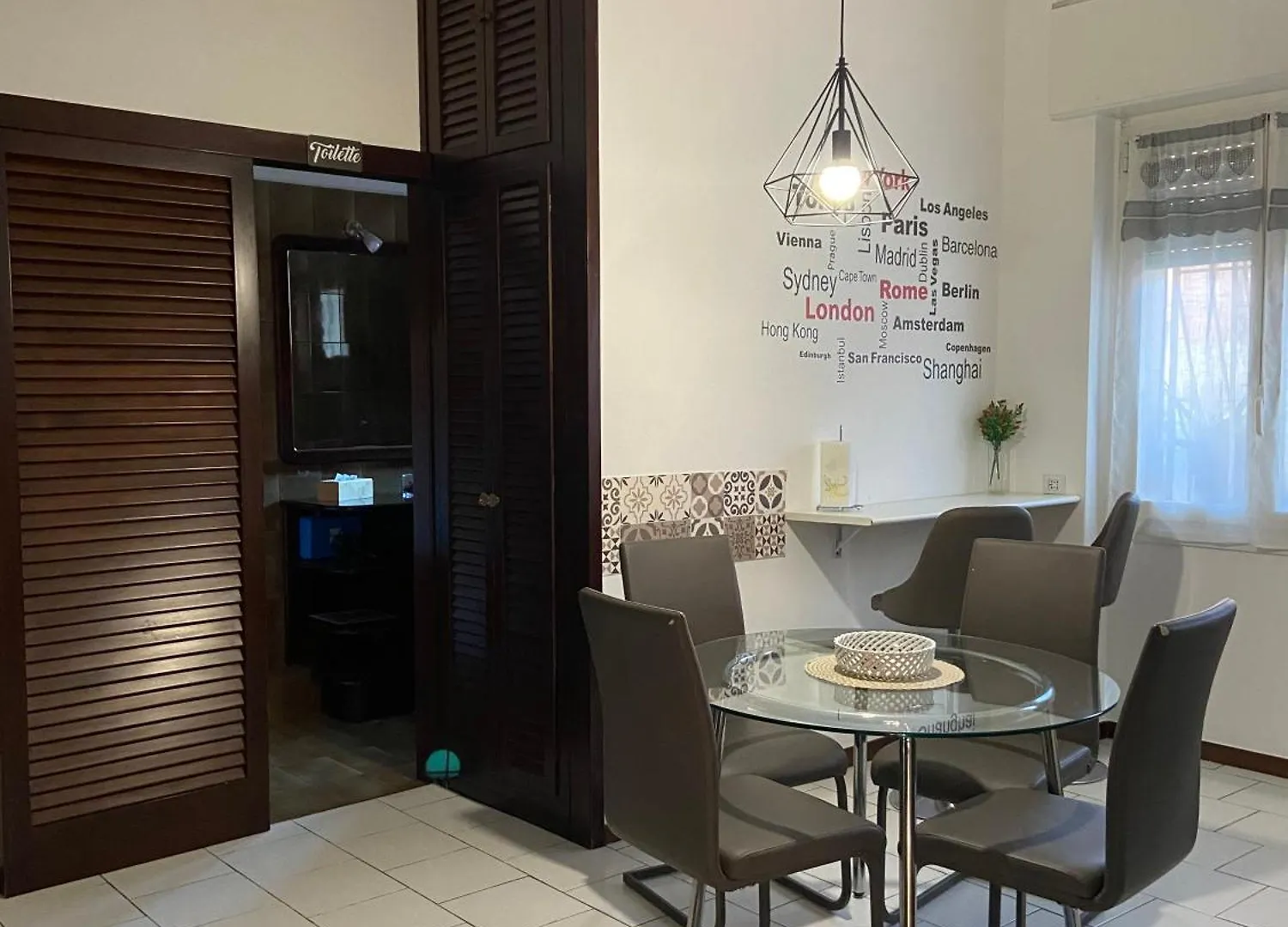 Apartmán G&G House -Bilocale Vicino M5 Istria E M3 Maciachini Milán 0*,  Itálie